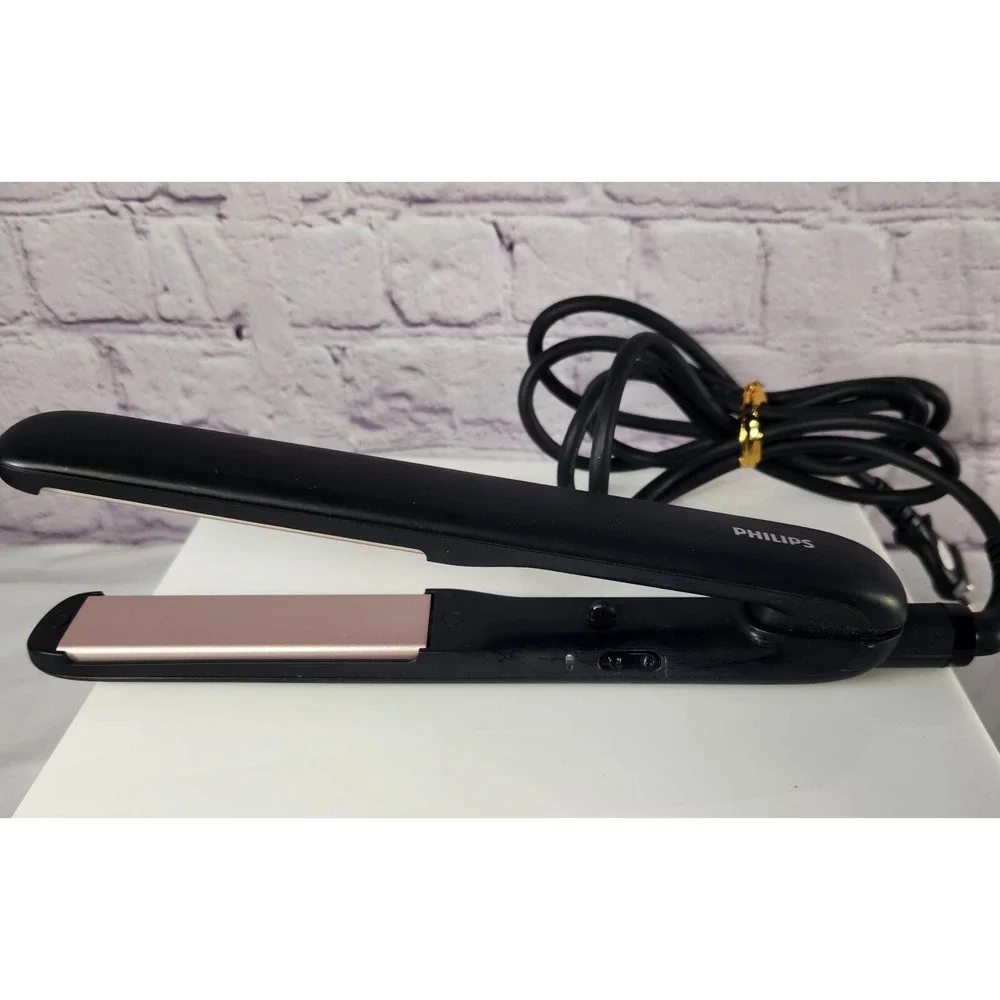 Phillips HP8321 Straightener FLAT Iron‎